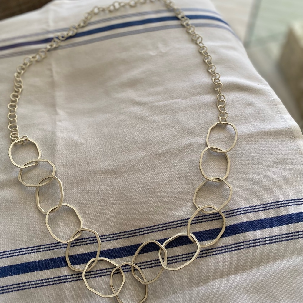 Cream necklace